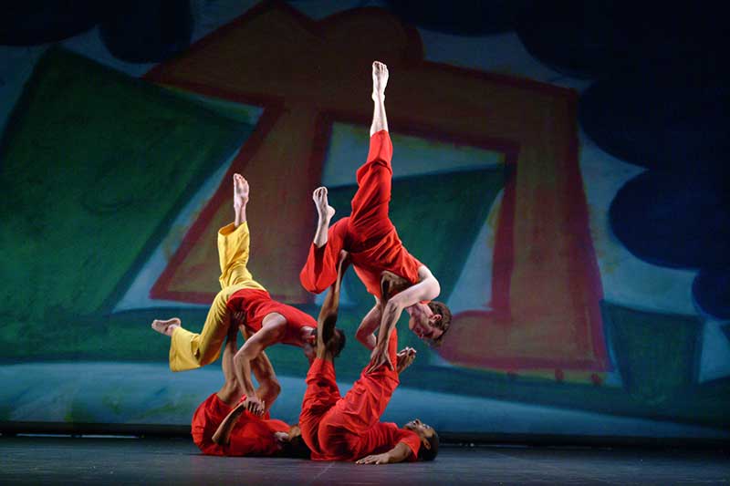 PRESENT TENSE (2003)